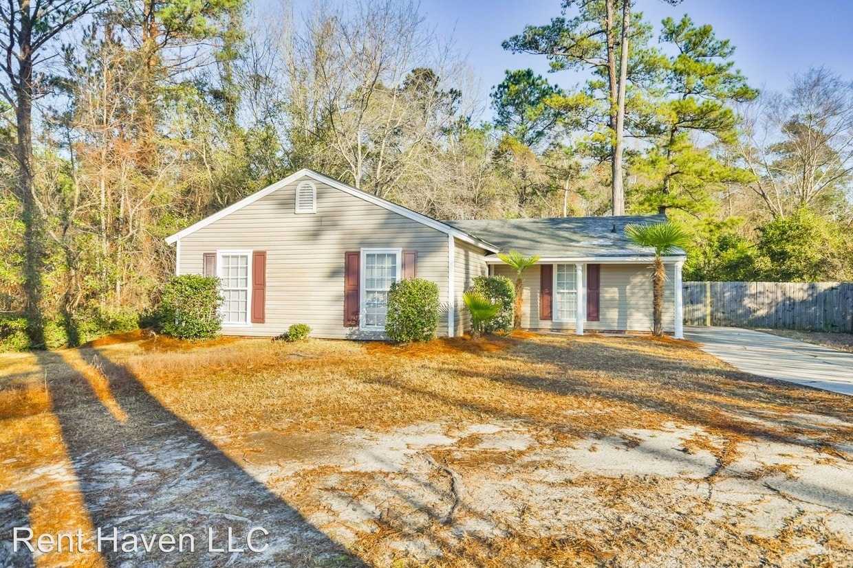 Primary Photo - 3 br, 2 bath House - 208 Sloan Rd