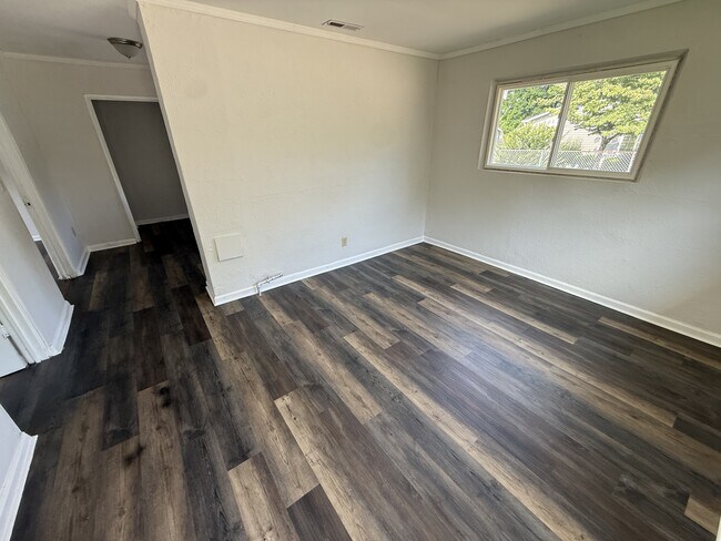 Foto del edificio - 1800 Carson Ave