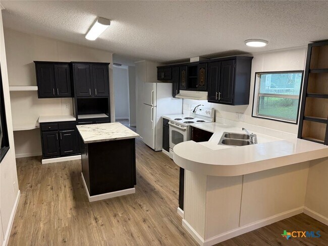 Foto del edificio - 532 Grandview Bend