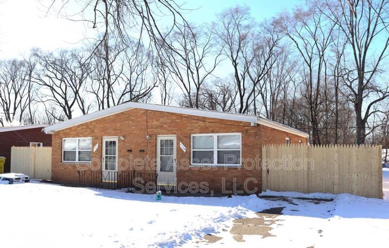 Primary Photo - 1124 N Wood St