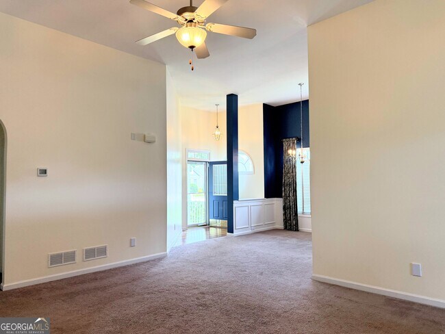 Foto del edificio - 2706 Mariner Way