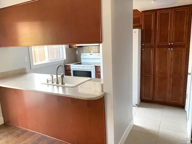 Foto del edificio - 631 Fairhaven Way