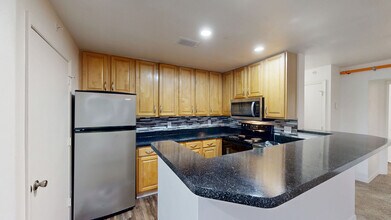 Interior Photo - Arbors at Lee Vista
