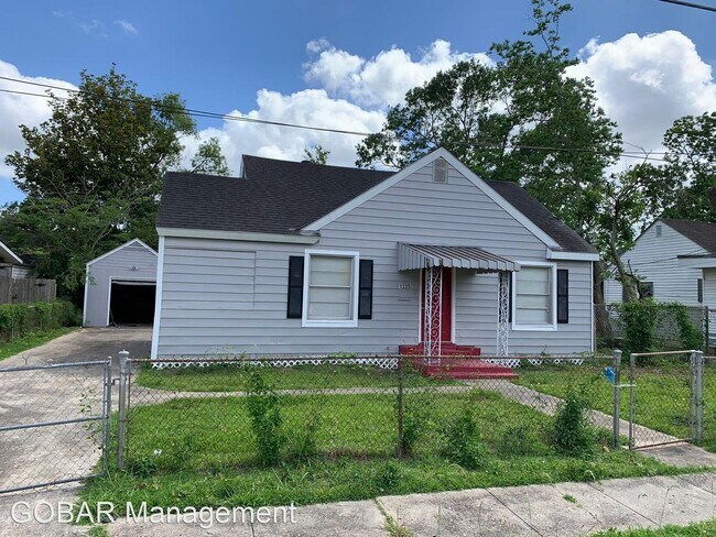 Building Photo - 3 br, 1 bath House - 1335 Pipkin St
