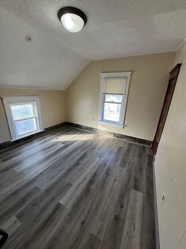 Foto del edificio - 1225 S 22nd St