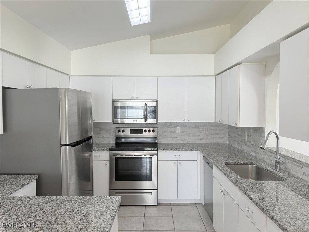 Foto principal - 4150 Tarpon Ave