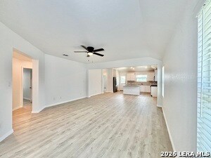 Foto del edificio - 31717 Untrodden Way