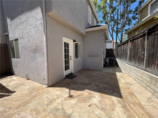 Building Photo - 130 Bloomfield Ln