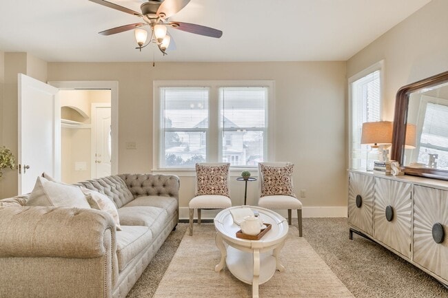 Photo - Beautiful Three Bedroom Town Home!