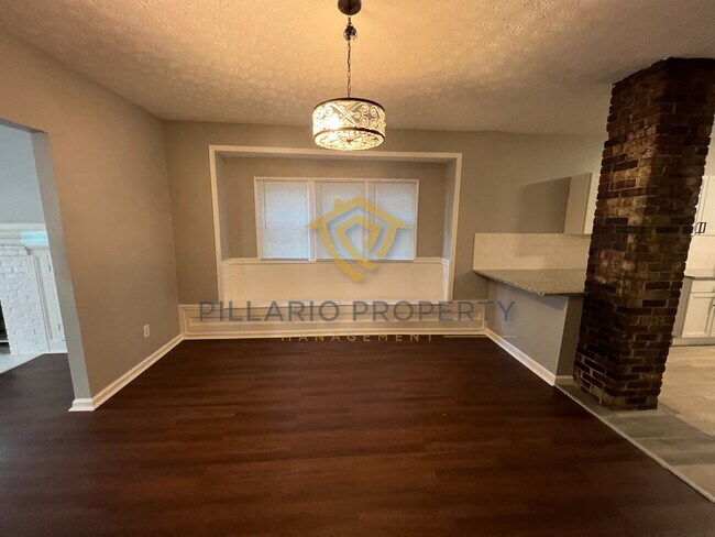 Building Photo - Spacious 5-Bedroom, 2-Bathroom Home in Butler-Tarkington Neighborhood, Available Now!