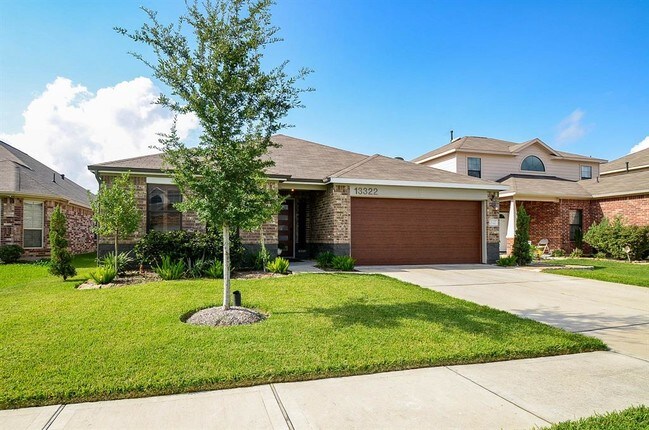 Building Photo - 13322 Chanel Dr