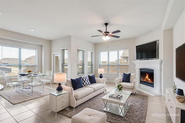 Foto del edificio - 10801 Brownwood Pl