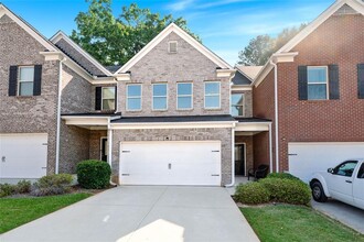 Building Photo - 204 Britt Dr