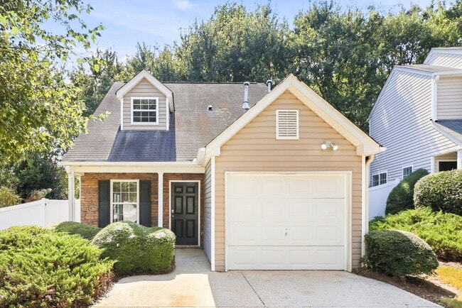 Building Photo - 134 Ilex Dr
