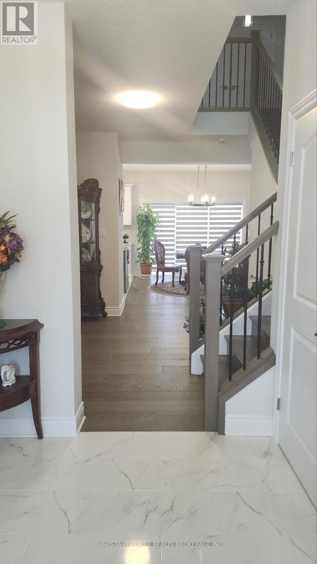 Building Photo - 1924 Trailsway Dr