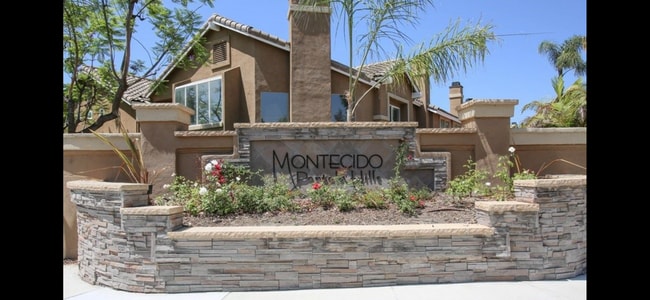 Building Photo - 28346 Pueblo Dr