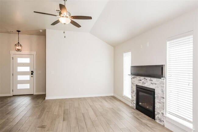 Foto del edificio - 508 NW 179th Cir