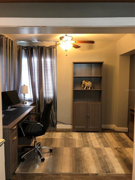 Foto del edificio - 4611 W North B St