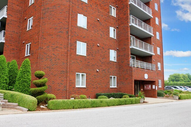 Photo du bâtiment - Bella Vista Apartments