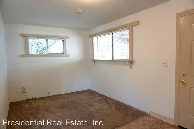 Building Photo - 15086 Woodard Rd