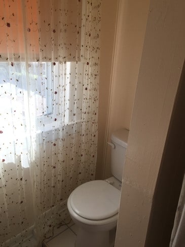 Foto del edificio - 3228 Willoughby Rd