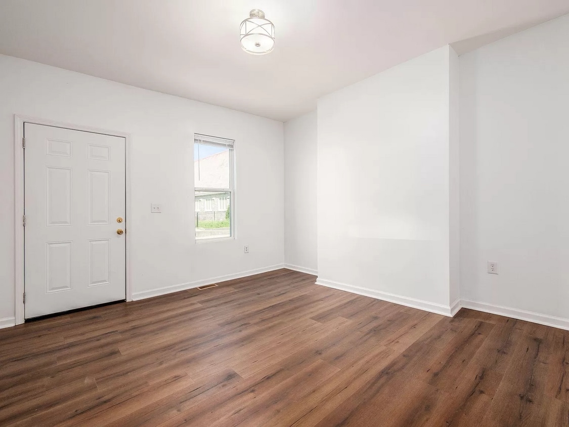 186 Avondale Ave Unit 186, Columbus, OH 43223 Room for Rent in Columbus, OH