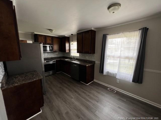 Building Photo - 1114 Riverside Cir