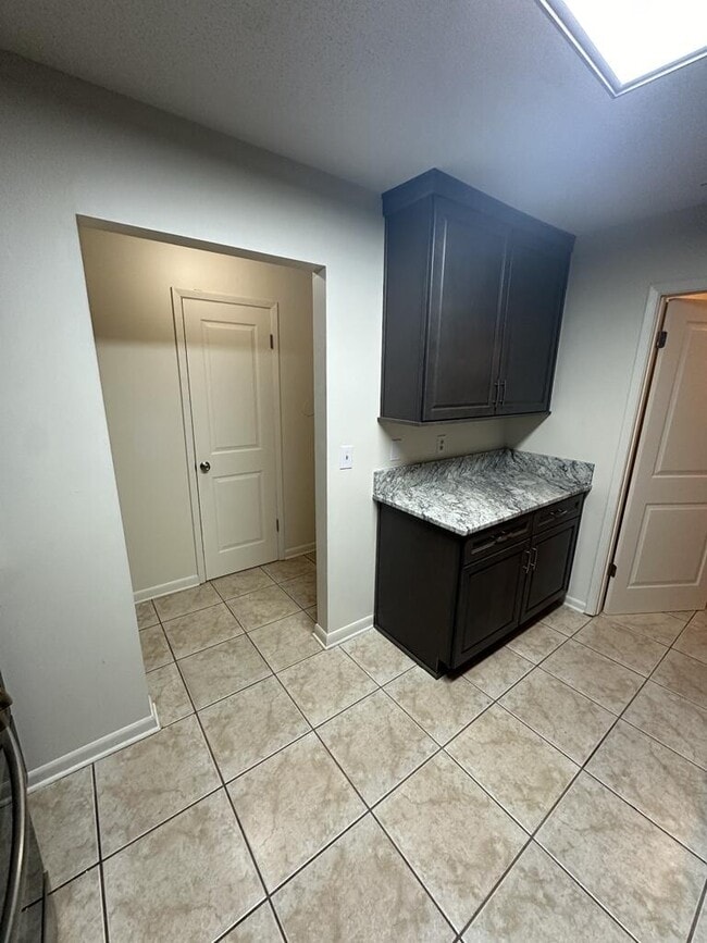 Foto del edificio - 122 Scottwood Dr SE