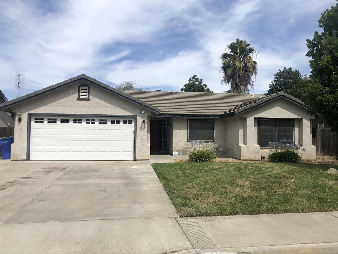 Foto principal - 2975 Pine St