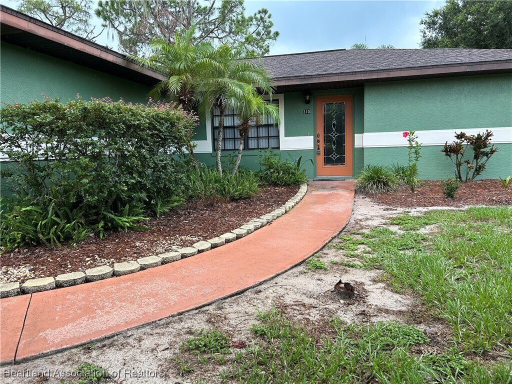 Foto principal - 310 Kite Ave