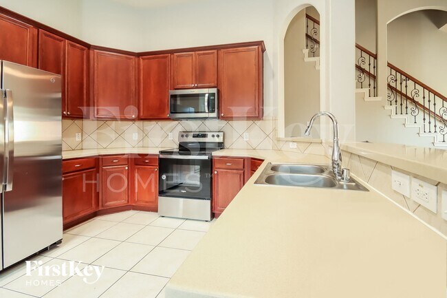 Foto del edificio - 12323 Crescent Mountain Ln