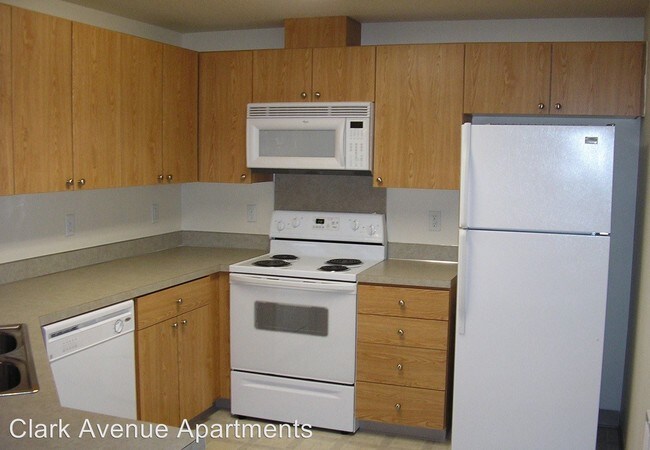 Foto del edificio - 419 SE Clark Ave