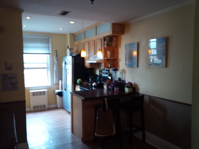 Kitchen - 3627 Middleton Ave