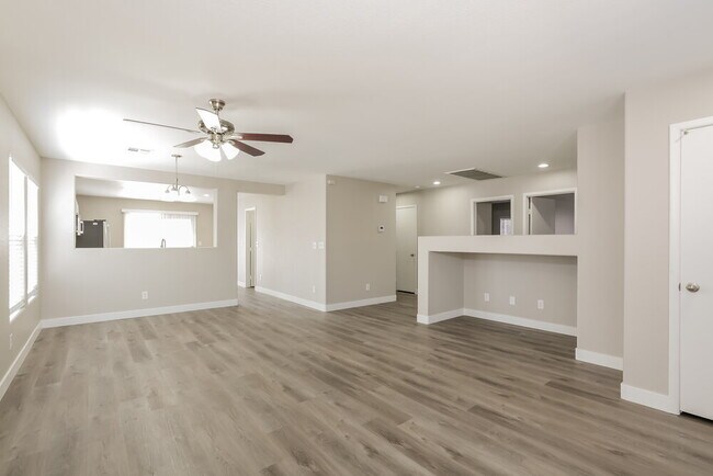 Foto del edificio - 615 Backbone Mountain Dr