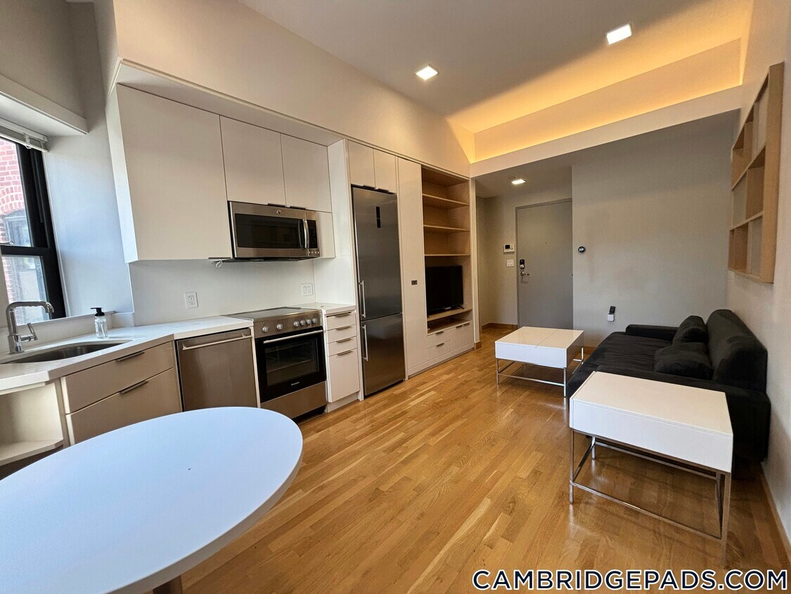 Foto principal - 115 Mt Auburn St