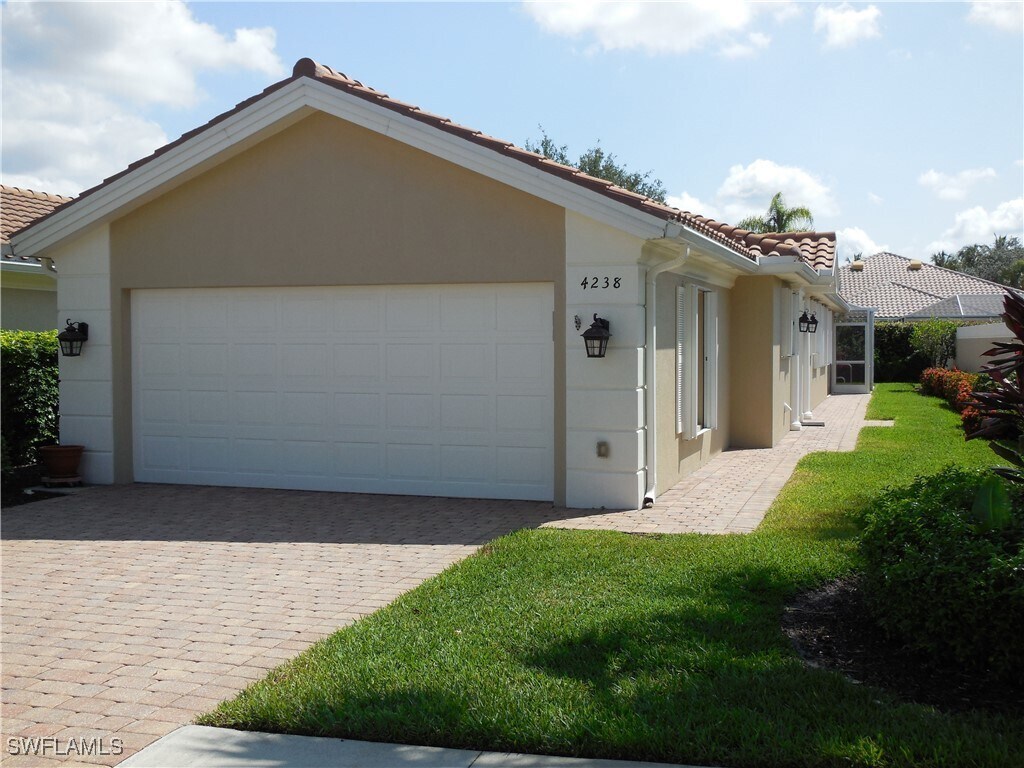 Foto principal - 4238 Redonda Ln