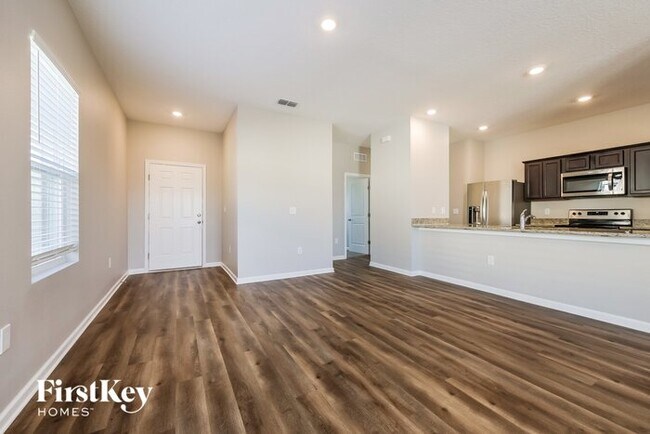 Building Photo - 837 Orchid Grove Blvd