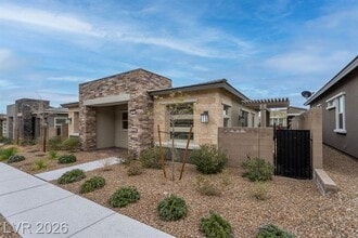 Building Photo - 921 Mayfield Mnr Ln