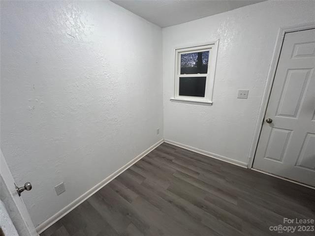 Foto del edificio - 1311 County Home Rd