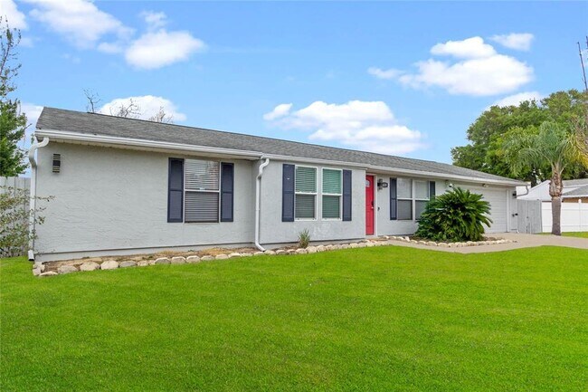 Building Photo - 409 Satsuma Ln