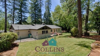 Building Photo - 11384 Francis Dr