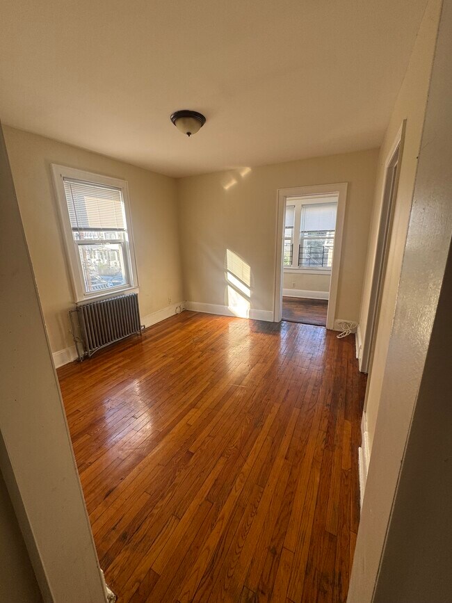 Building Photo - 55 Bostwick Ave