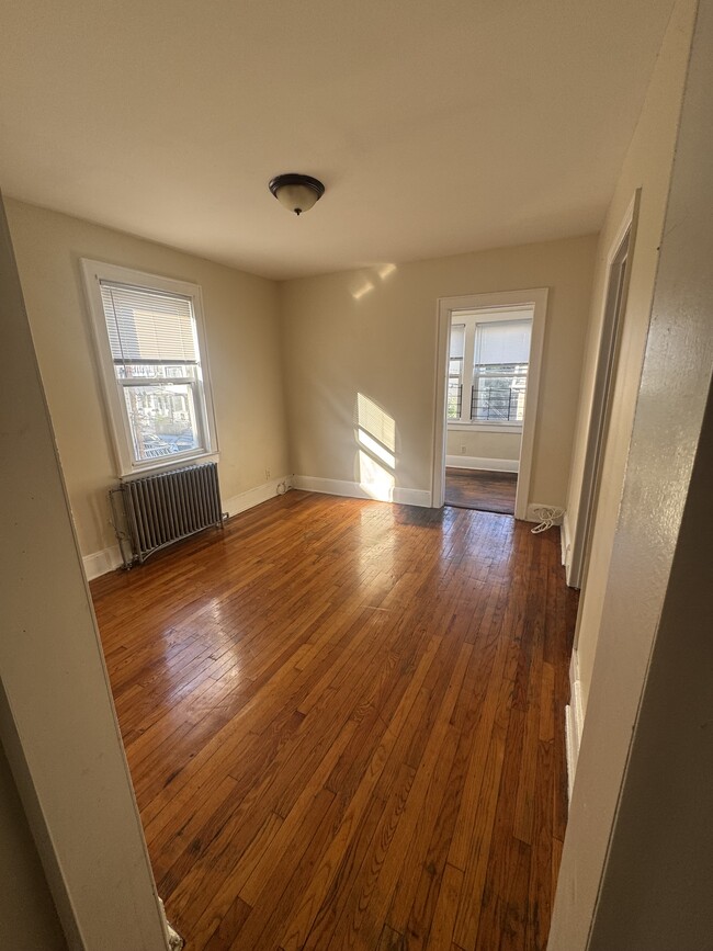 Building Photo - 55 Bostwick Ave