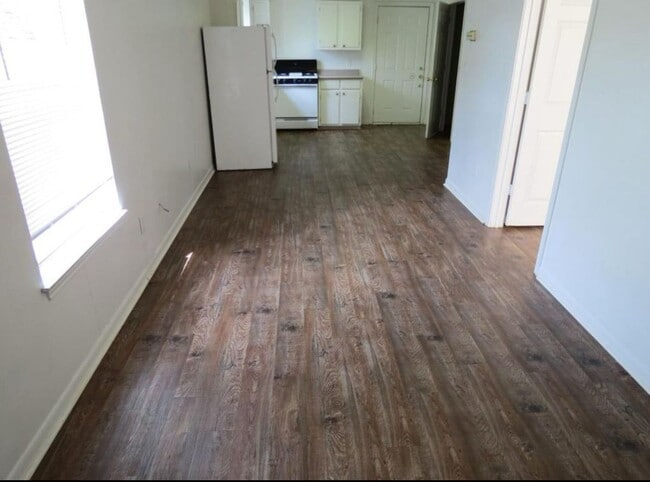 Foto del edificio - July 2026 Move in! Adorable 1 bedroom 1 bathroom with a Yard!