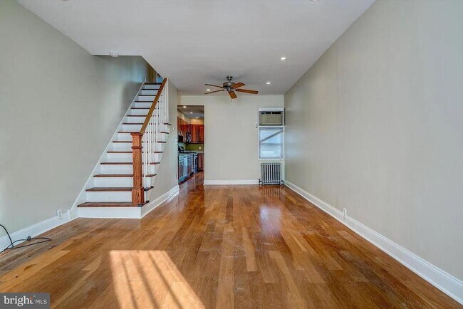 Foto del edificio - 3188 Mercer St