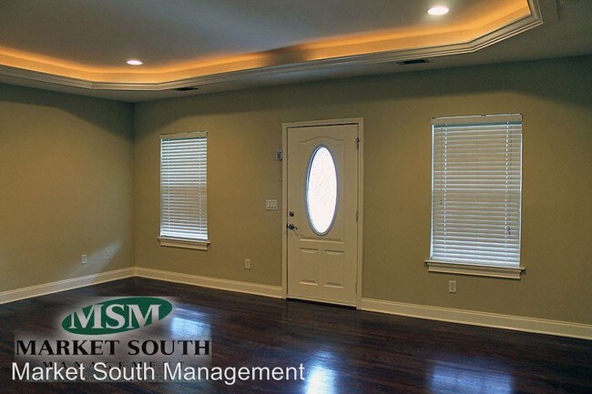 Foto del edificio - 109 Live Oak St