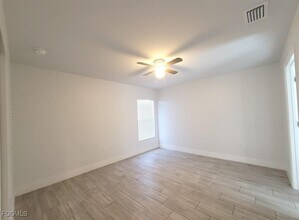 Building Photo - 309 SW 47th Terrace