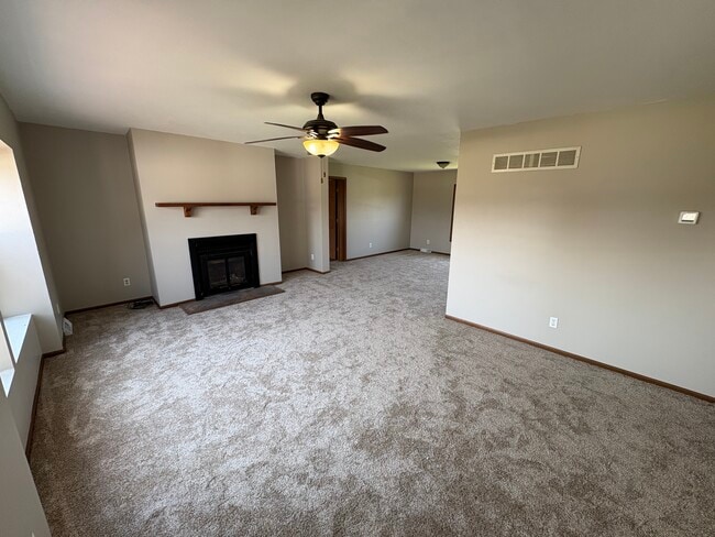 Building Photo - 19515 Carter Ln