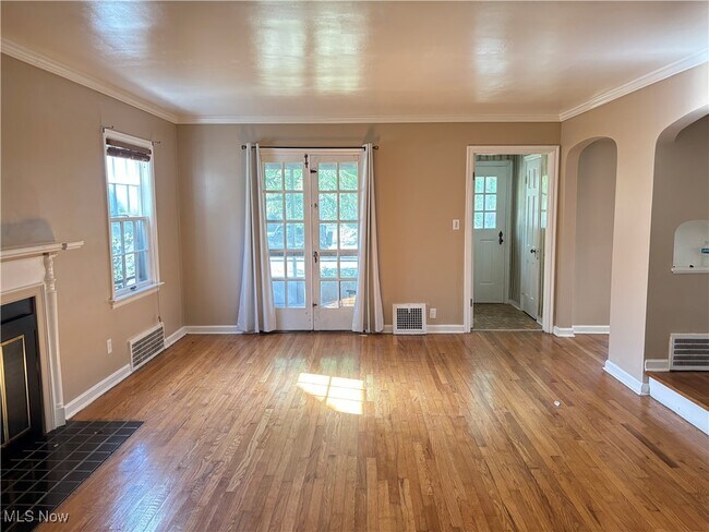 Building Photo - 3551 Antisdale Ave