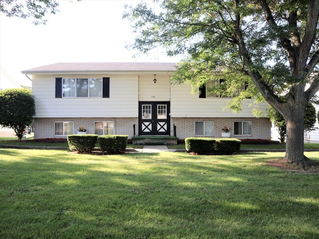 Building Photo - Hazel Park Apartments